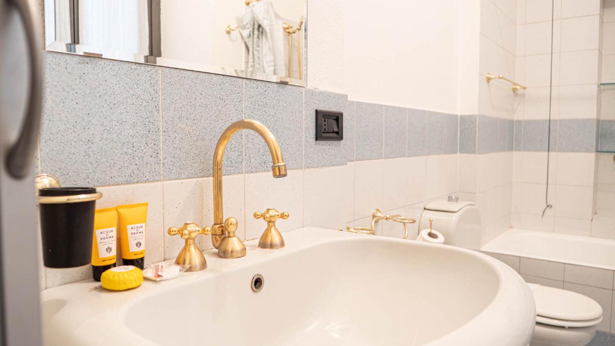 Appartamento Superhouse Piazza Duomo Area Milano Dış mekan fotoğraf