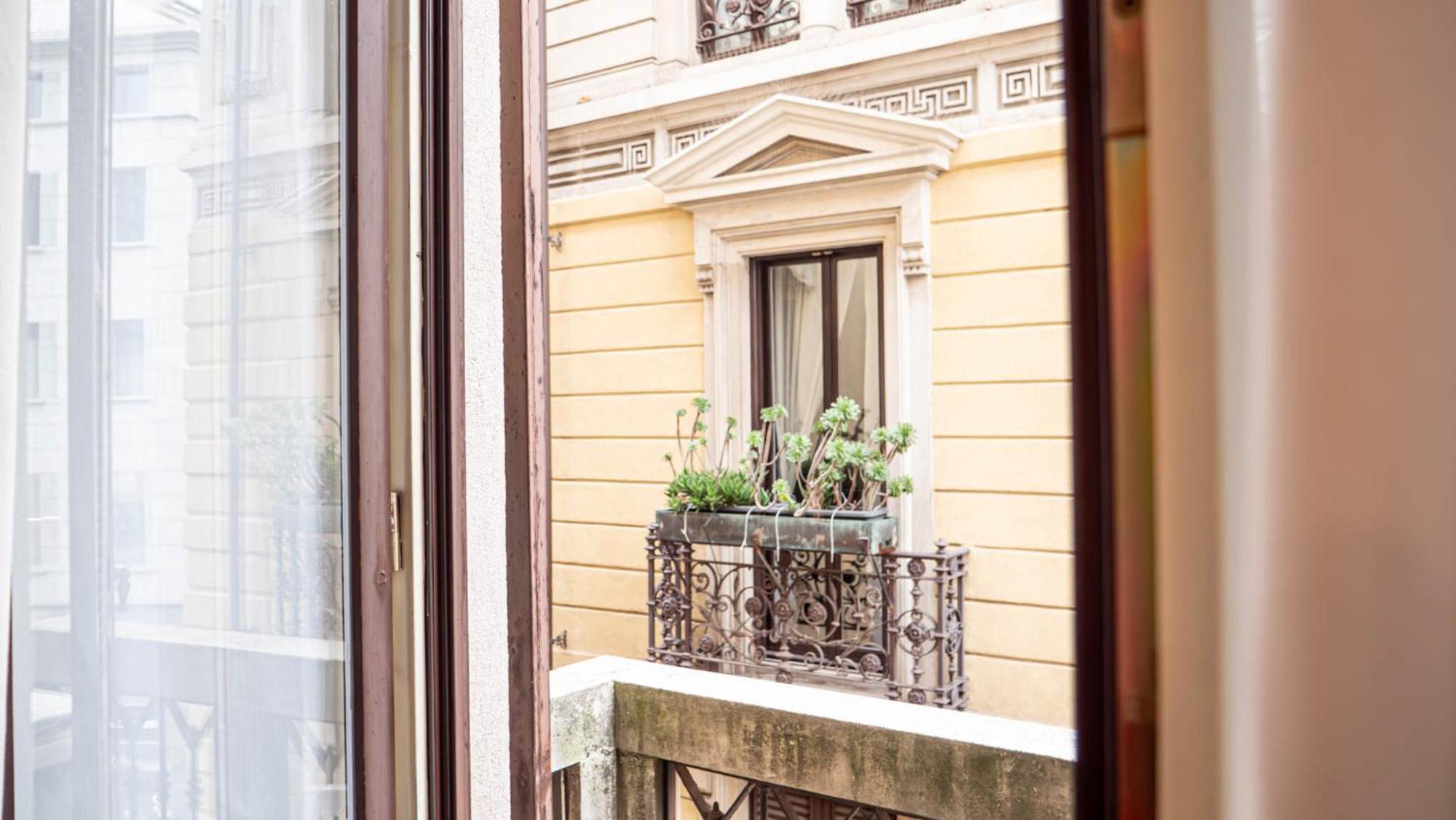 Appartamento Superhouse Piazza Duomo Area Milano Dış mekan fotoğraf