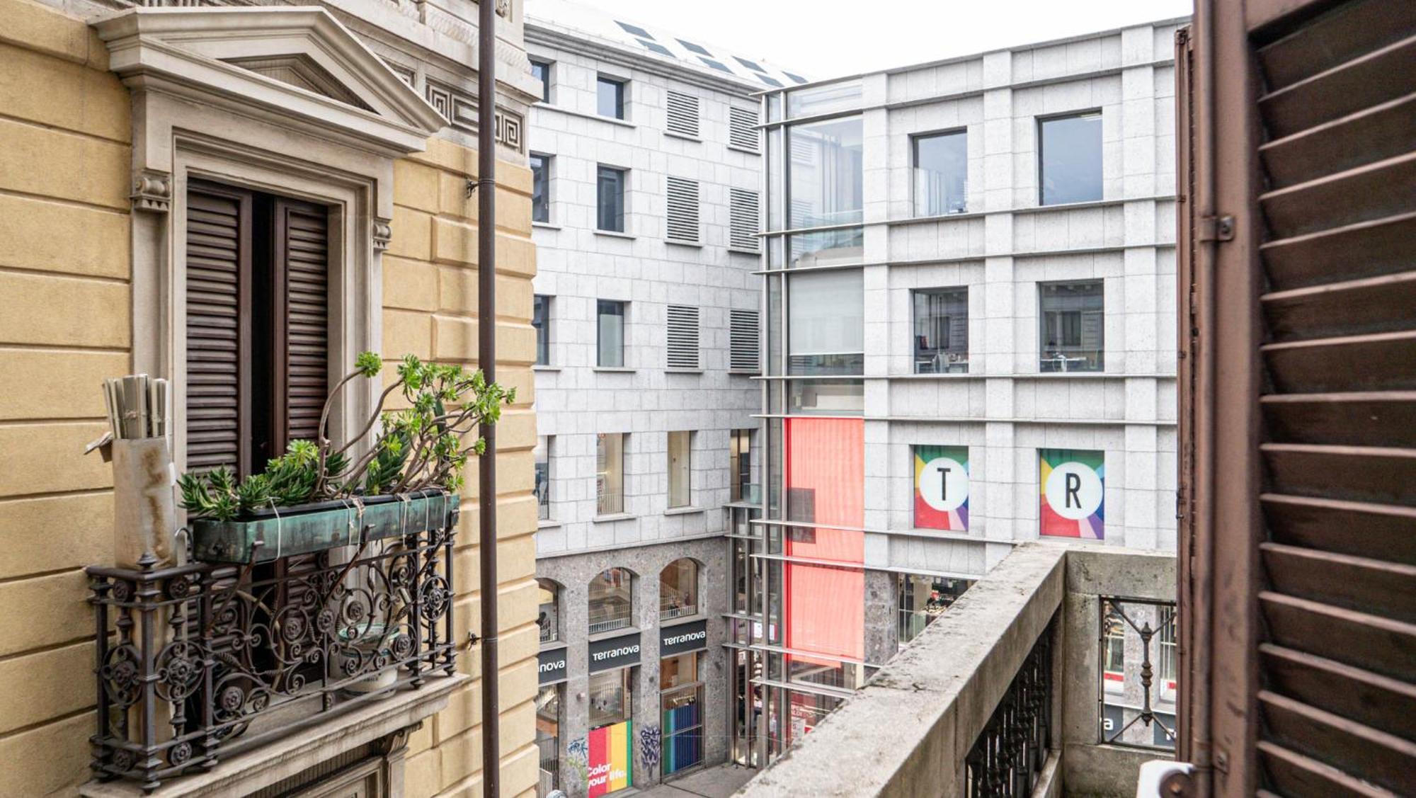 Appartamento Superhouse Piazza Duomo Area Milano Dış mekan fotoğraf